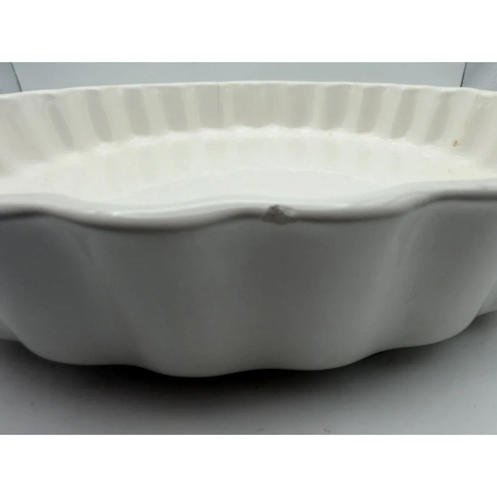 Vintage White Fluted Ceramic Quiche Tart Baking Dish Pie Pan Bakeware